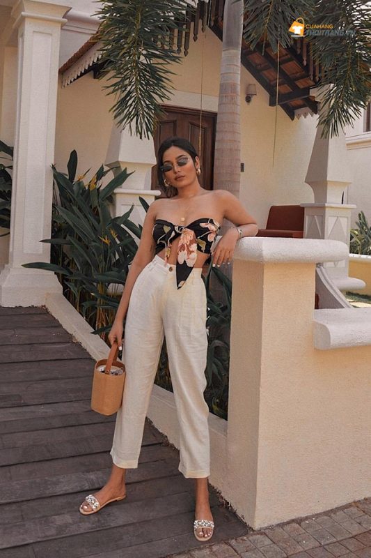 PHONG CÁCH SEXY CÙNG KHĂN BANDANA LÀM ÁO 22 PHONG CÁCH SEXY CÙNG KHĂN BANDANA LÀM ÁO 21