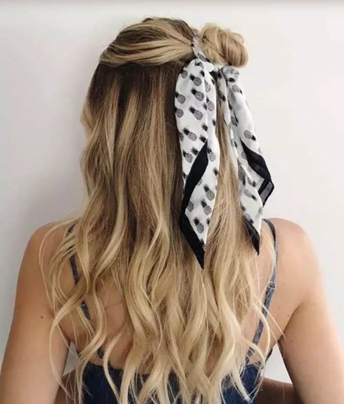 Kết hợp khăn team với tóc cực chất dành cho các bạn nữ 1 Khăn tăm