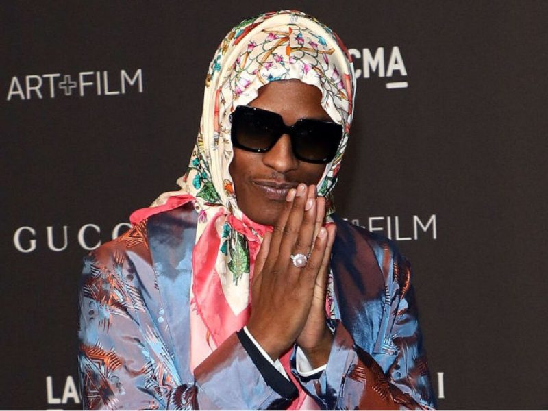 KHĂN BANDANA LỤA- THỜI THƯỢNG HƠN KHI BIẾT CÁCH CHỌN 5